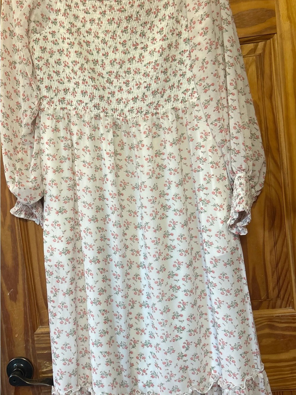 Womens Floral Pink and White xl dress.